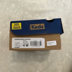 Daphne White Leather Baby girl keds